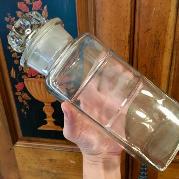 Collectible Vintage Retro Glass Decanter Patented - Picture 13 of 16